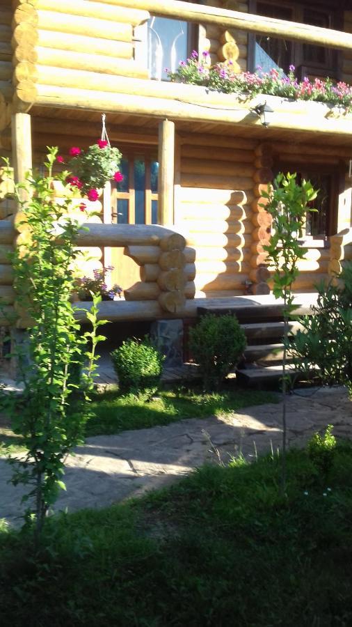 Затишний Будиночок Bukovets Luaran gambar