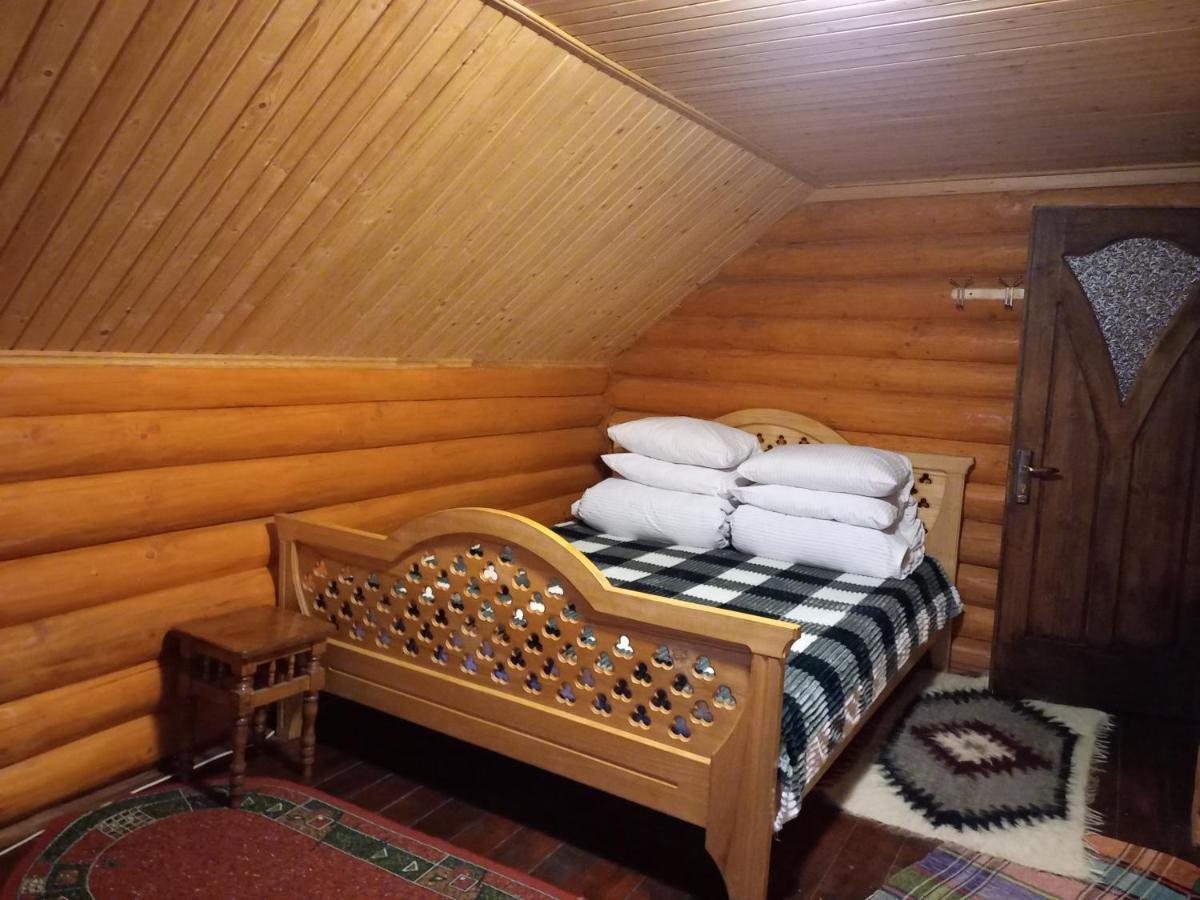 Затишний Будиночок Bukovets Luaran gambar