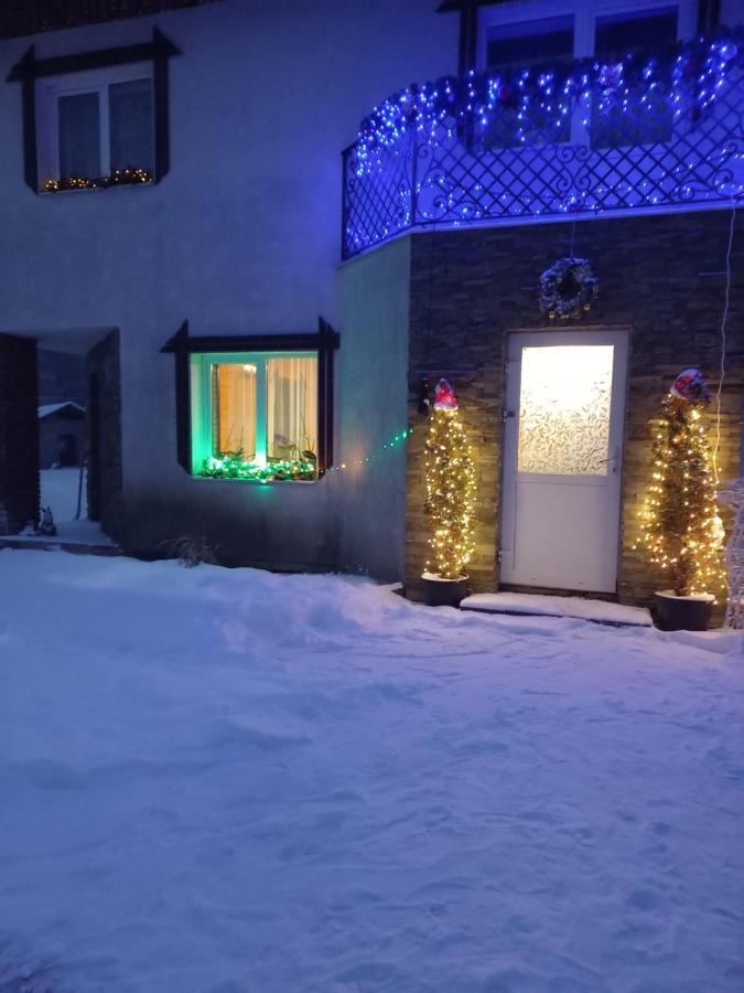 Затишний Будиночок Bukovets Luaran gambar