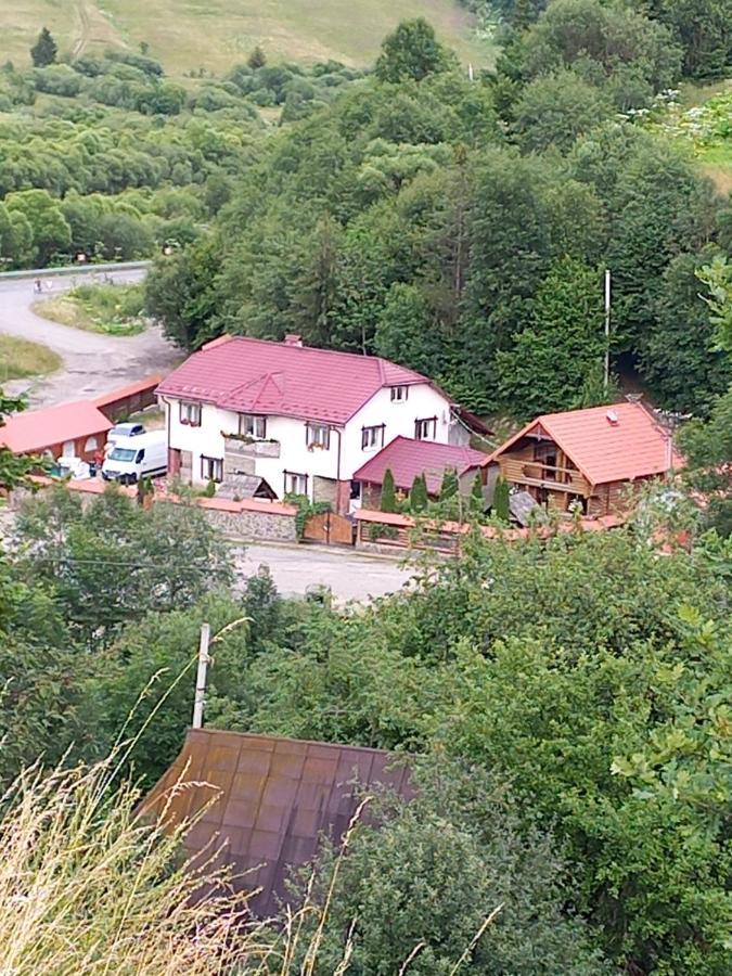 Затишний Будиночок Bukovets Luaran gambar