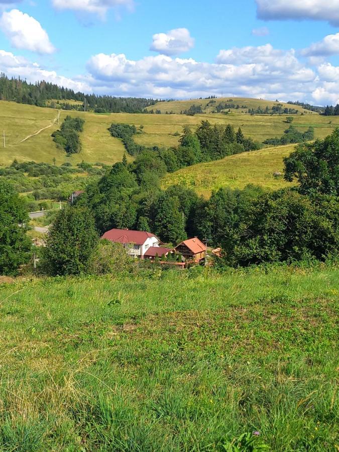 Затишний Будиночок Bukovets Luaran gambar